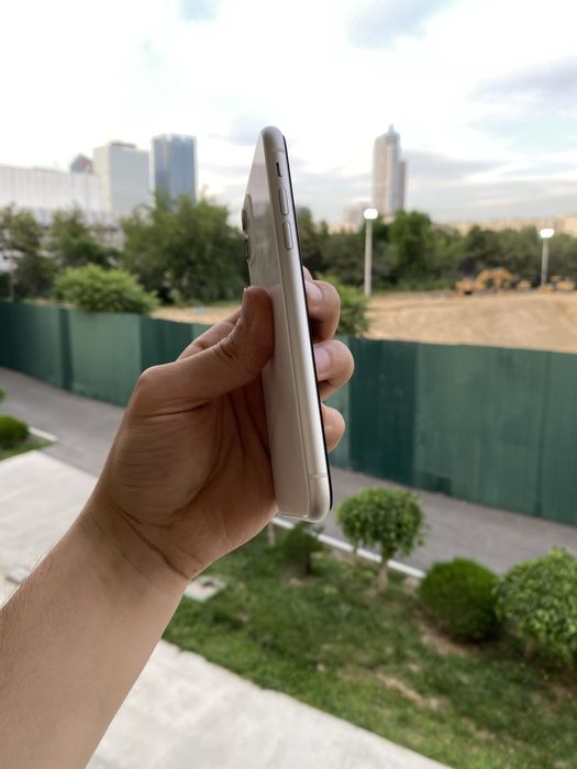 iPhone 11 64Gb Ochilmagan Oq Rangi Sastayanasi Zo’r