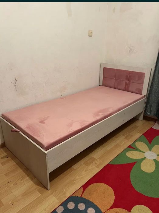Крават Тосек Арзан Доставка