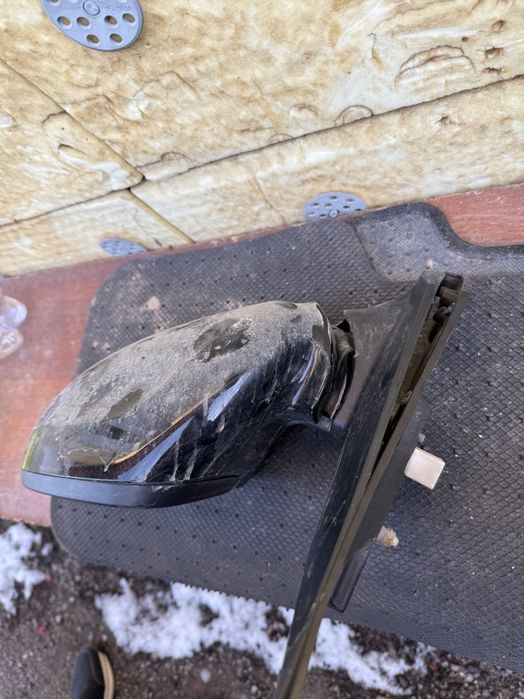 Chevrolet Monza боковое зеркало