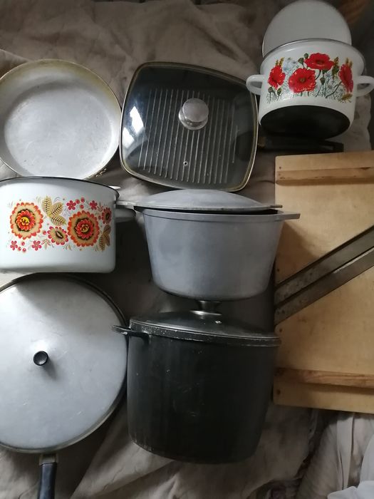 Посуда домашняя утварь.