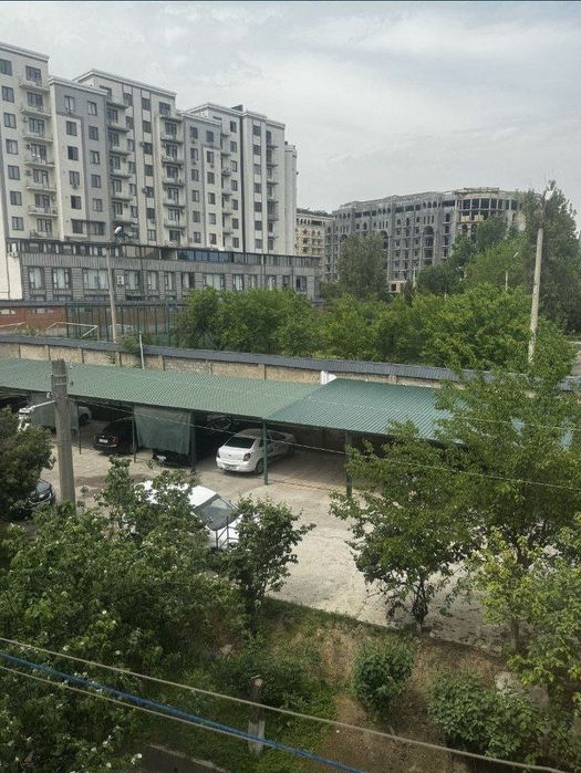 Продается 2 комнатная квартира Институт связи, Бадамзар, Юнусабад