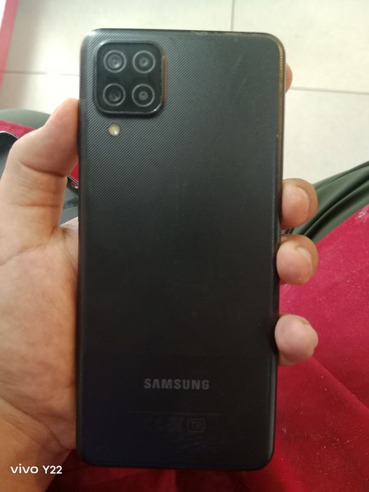 Samsung galaxy A12 4/32 idial