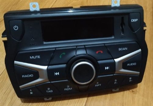 Лада-Веста.Обмен магнитола на монитор. Веста