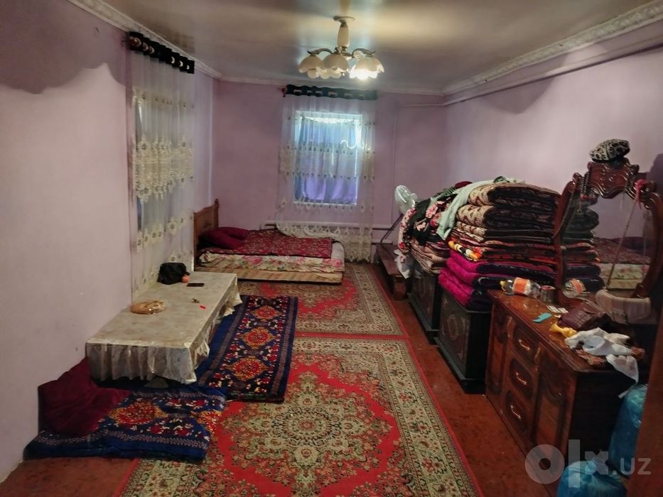 Uchaska sotiladi Yangi qurg'on tumani  Mang'it  MFY da joylashgan.