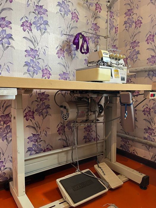 Машинка TUPICAL.