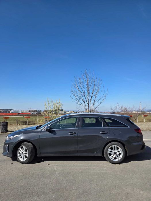KIA Ceed 2021 — imagine 17