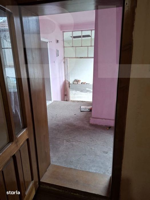 Casa de vanzare, 4 camere, 140 mp - in Costiu