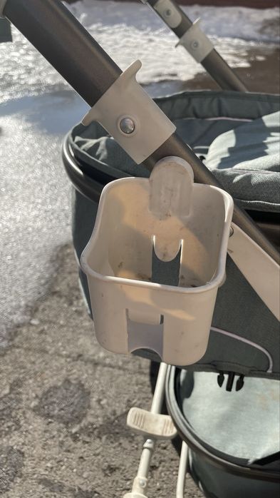 Продам коляску Teknum