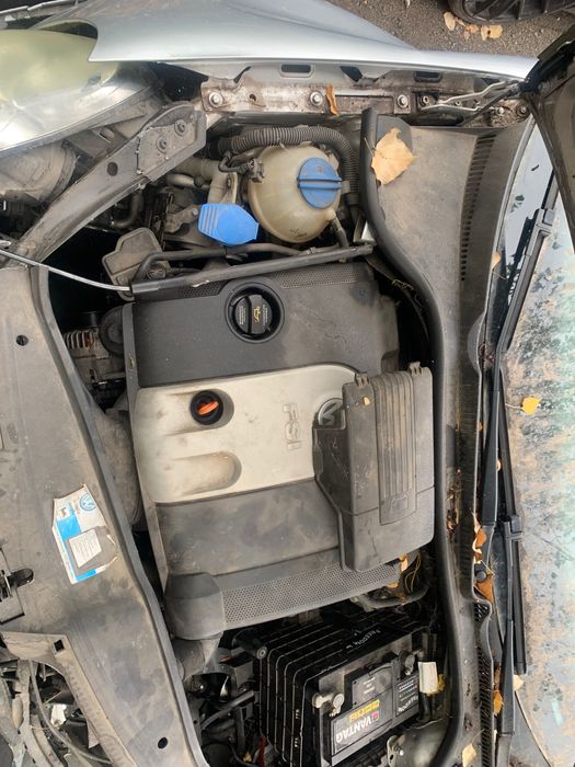 Vw Golf 5 1.6 fsi 2005г 6 скорости