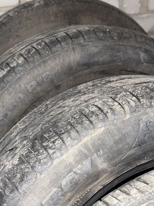 Шины 235/60 R18 107v