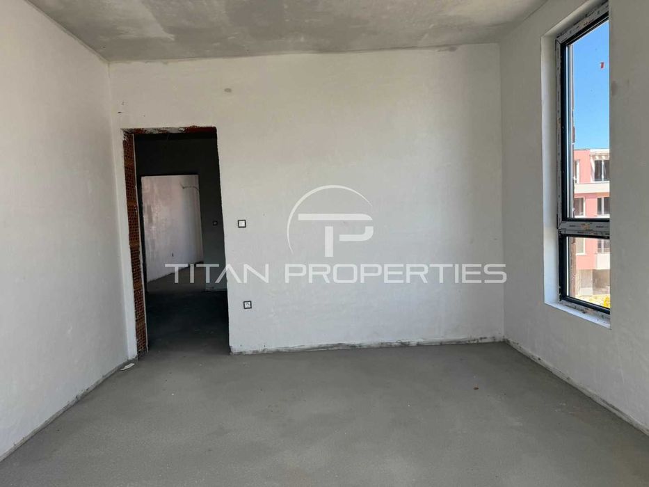 Продава се Тристаен апартамент в Пловдив, Остромила - 110 кв.м за 770 €/кв.м - Снимка #1