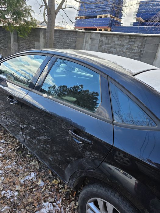 Предни и задни врати за Ford Mondeo 2011 година