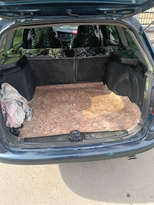 Продам автомобиль Toyota Carina E