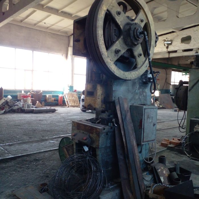 Пресса производства СССР.