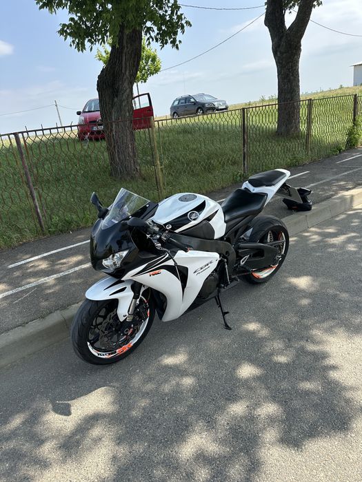 Honda CBR 1000RR SC59 2008 Akrapovich/Mivv