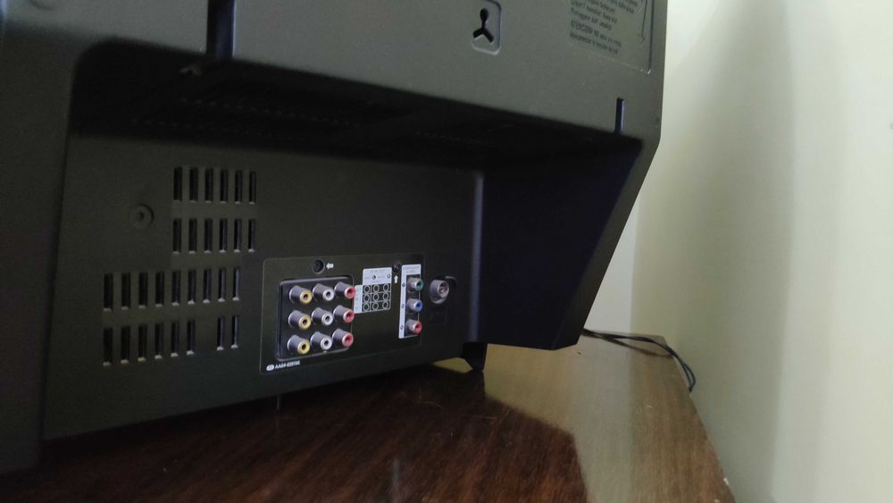 Телевизор Samsung CS-29M40MH цветной/rangli