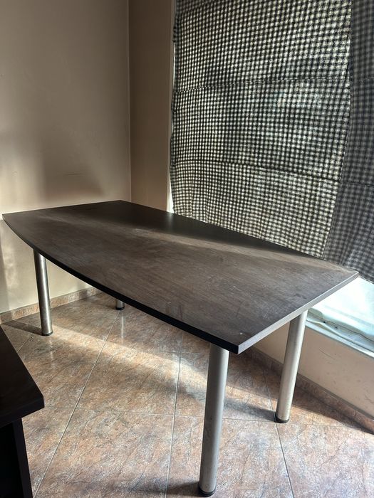 Офис обзавеждане