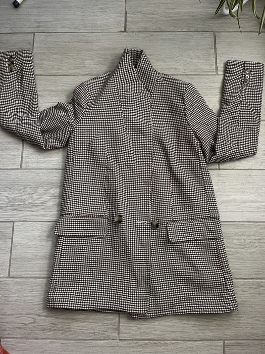 Карирано дамско сако
