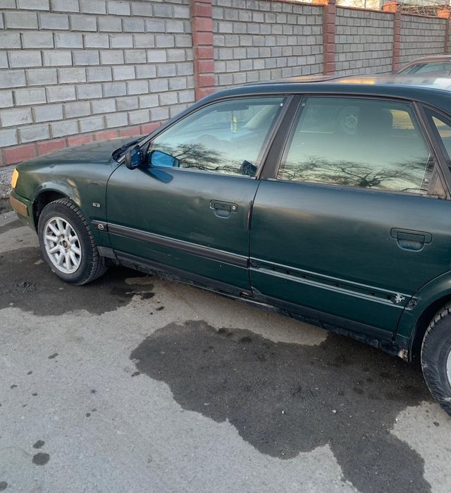 Ауди 100 с4 на ходу