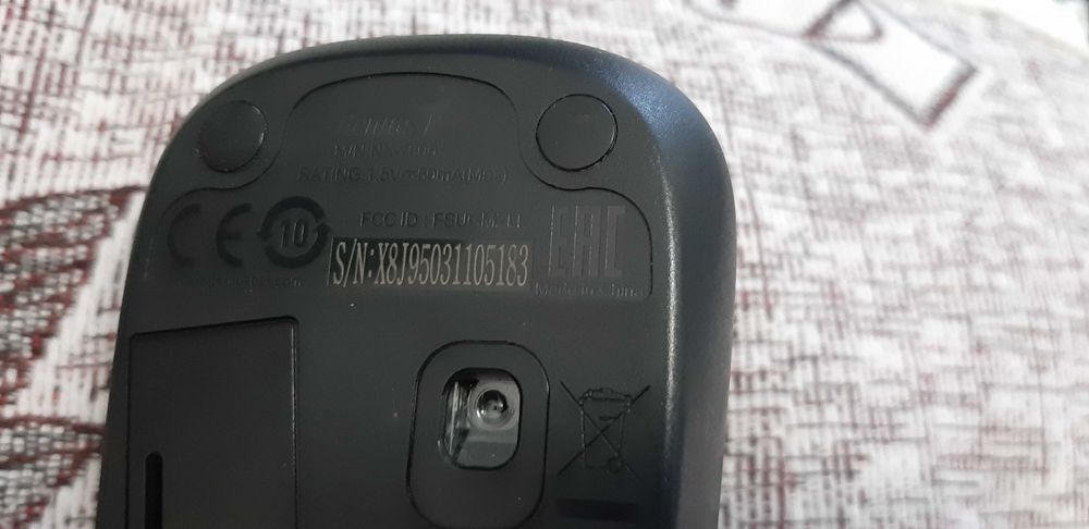 Блютуз наушники,мышь комп беспроводн,колонкиMICROLAB, зарядка на айфон