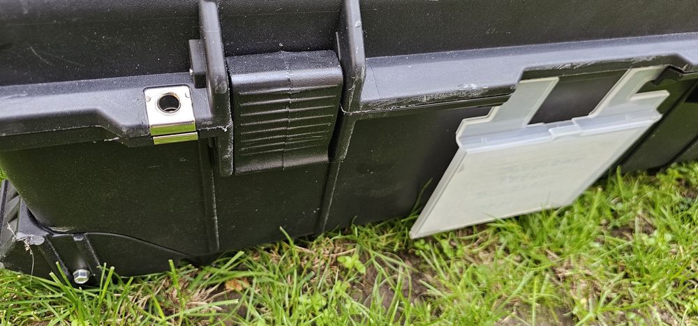 Транспортен куфар за инструменти, оръжие и др.