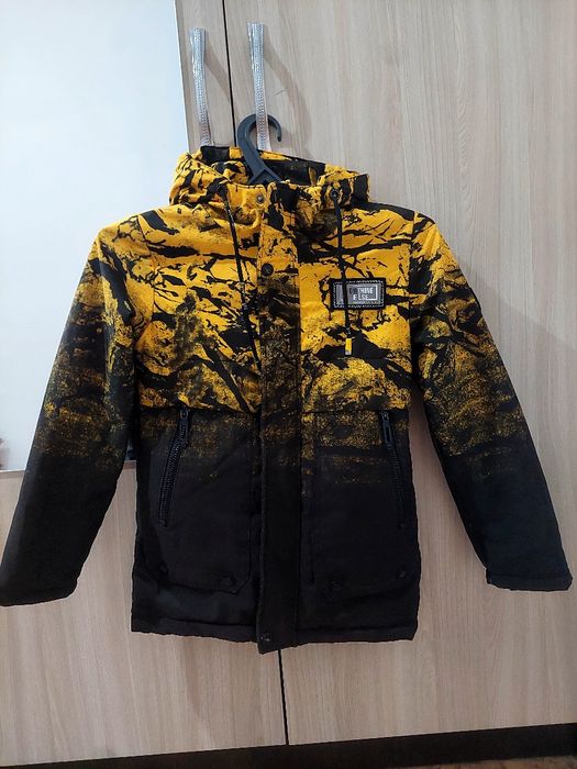 Весенняя куртка для мальчика