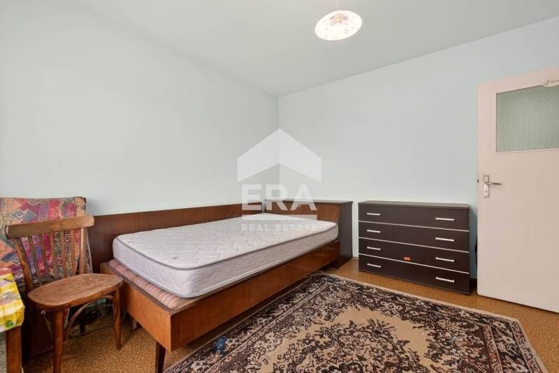 Двустаен, ексклузивен, панорамен апартамент за продажба, с отделна кух