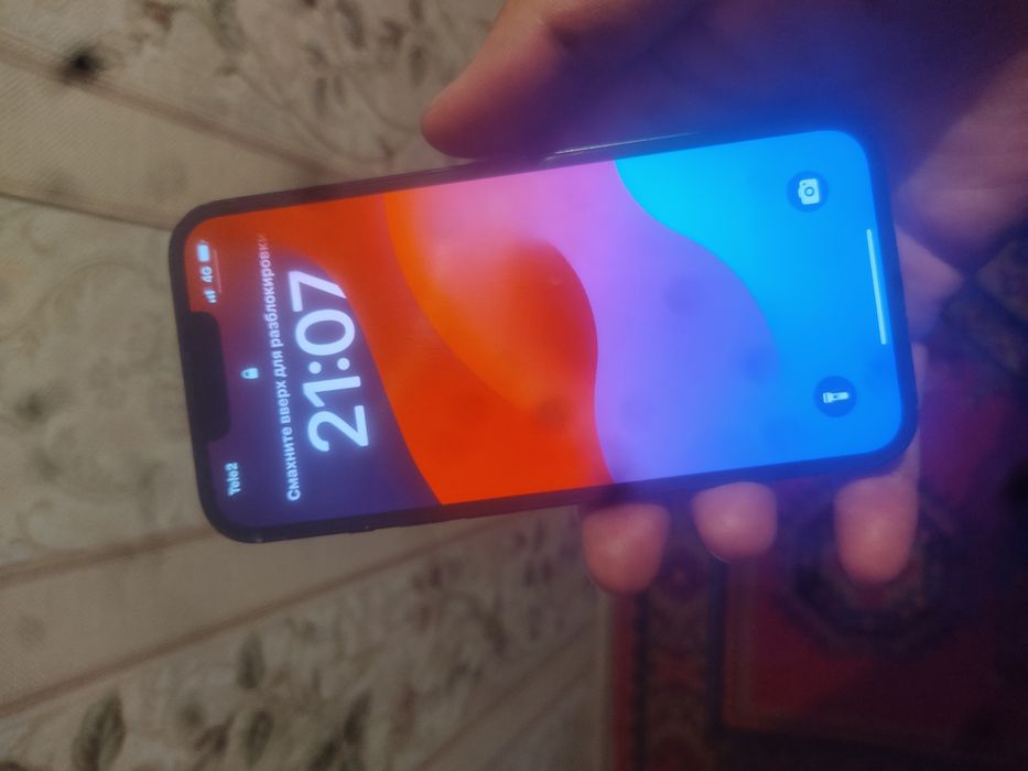 Продам Айфон 13 на 128гб