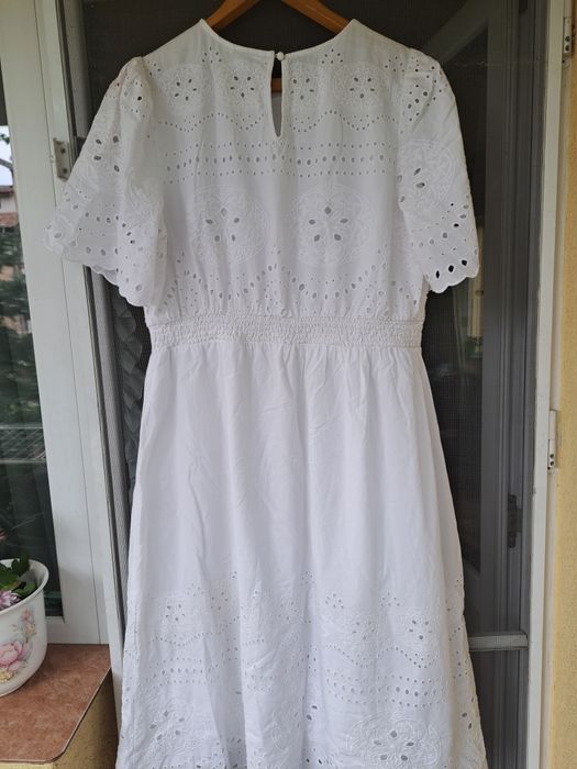 Superbă rochie damă bumbac cu dantelă prețioasă  Vila, Nou!( 44)