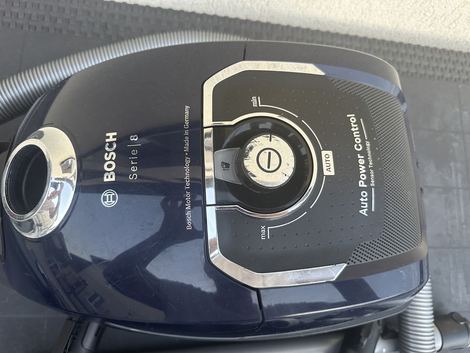 Aspirator Bosch serie 8