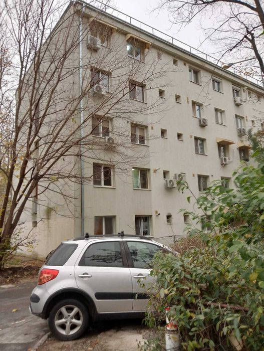 Vânzare garsonieră la Parter din 4, bloc de apartamente  și garsoniere,  izolat, 1994, în sector 2-Baicului, curat, liniștit,  28900 Euro negociabil