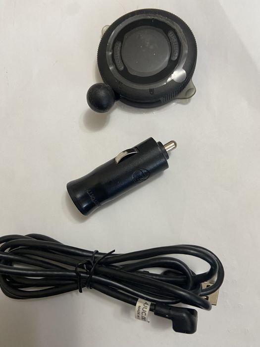 Suport prindere gps Tomtom Via 62 6inch cablu incarcare si cap charger