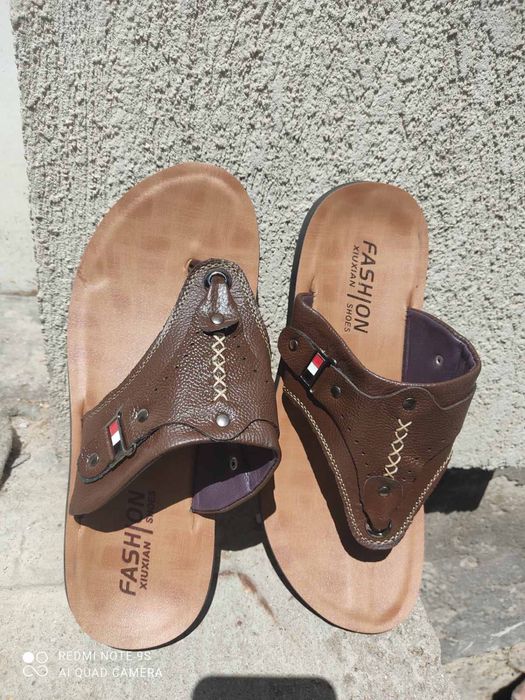 Мъжки чехли естествена кожа