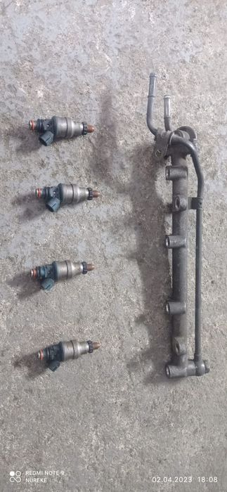 Продам запчасти на Мазду Кронос