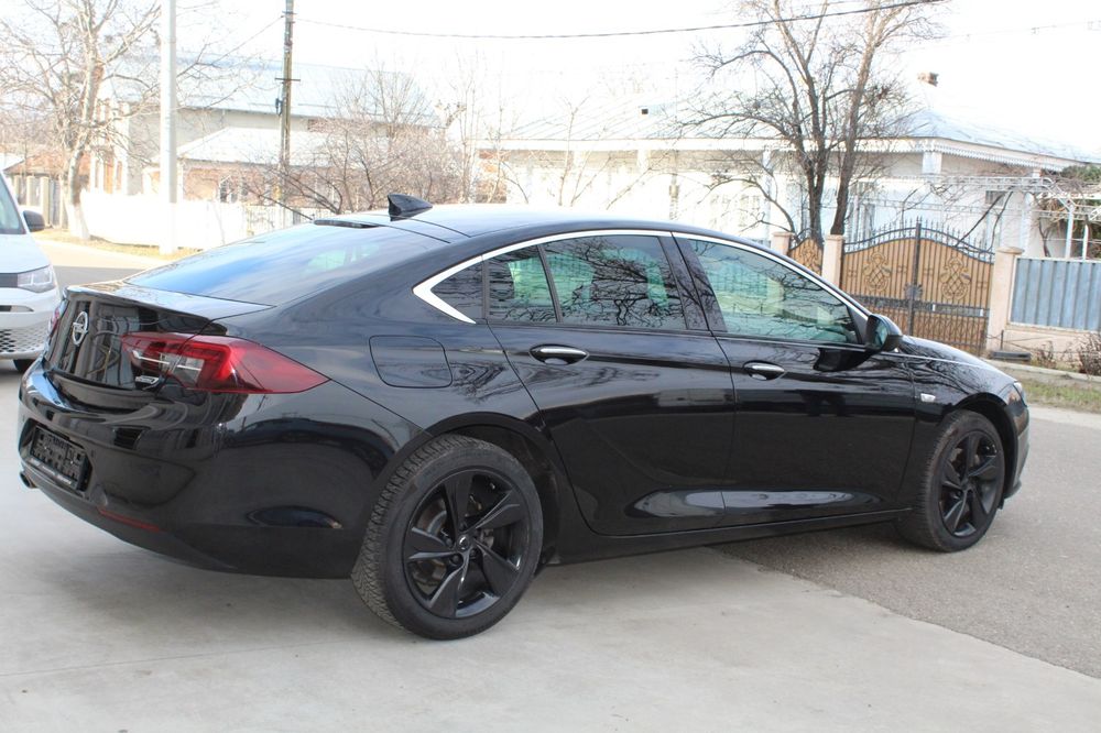 Opel Insignia B Grande Sport 2017 automată