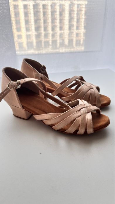 Туфли для танцев