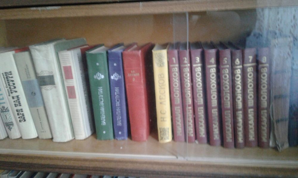 Продам книги различных жанров