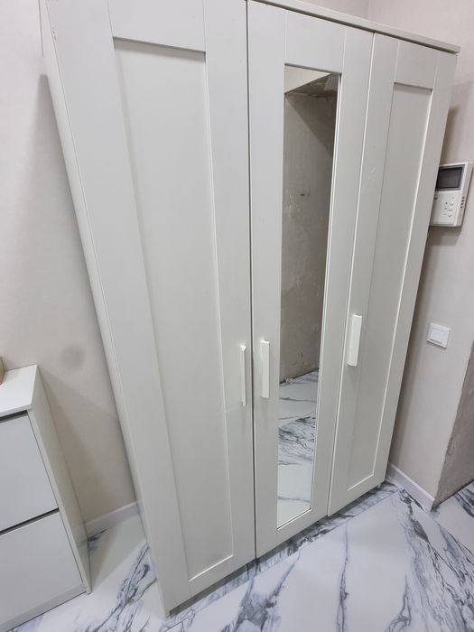 Шкаф Икеа Бримнэс