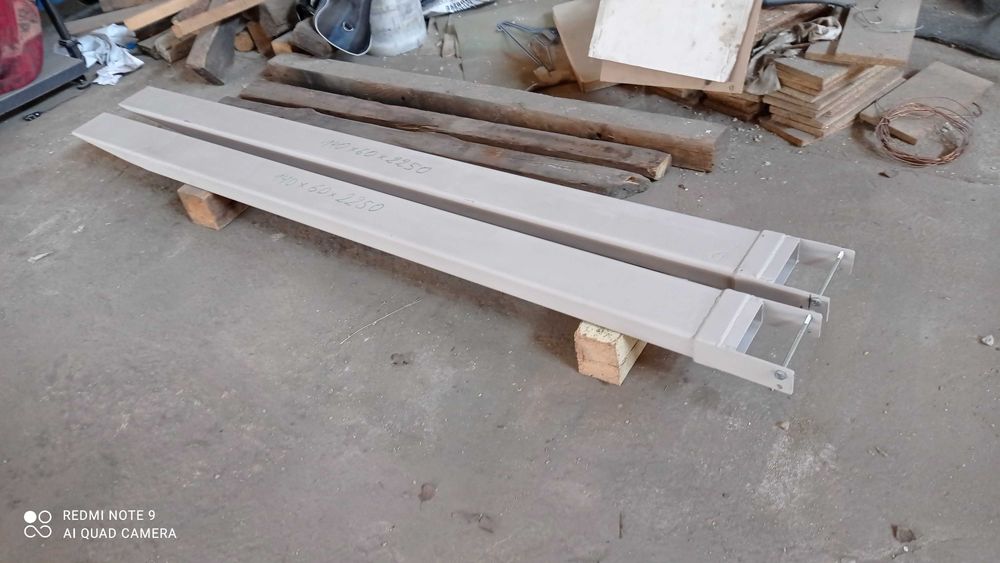 Manitou, JCB, Bobcat вишки,ножове,вилици,удължители,кофи за товарачи