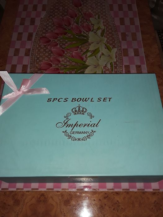 Продам сервиз новый