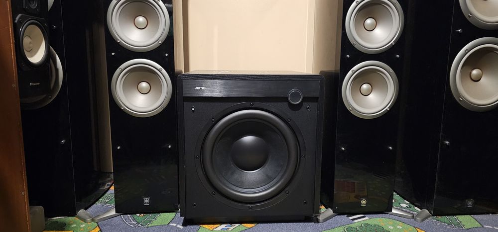 Jamo SUB 660 - subwoofer activ pentru filme sau muzica
