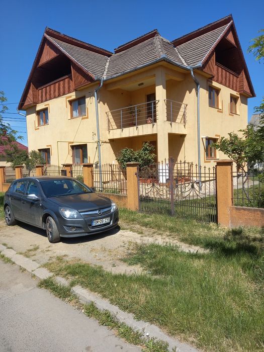 Vând casă cu etaj, Pintea Haiducul 34, Satu Mare