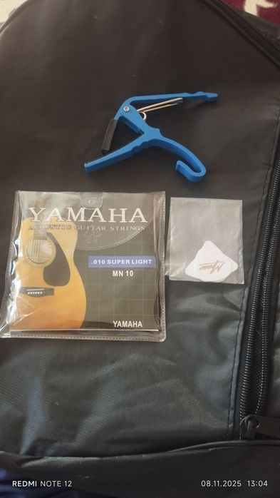 Продам гитару новая