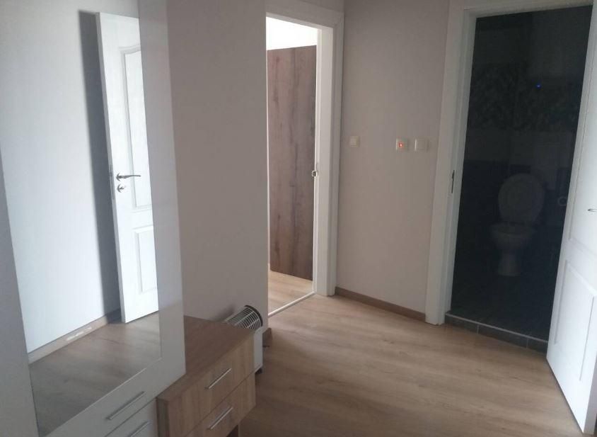 Дава се под наем Двустаен апартамент в Варна, Колхозен пазар - 65 кв.м за 600 € - Снимка #3