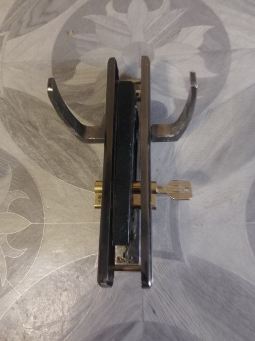 Замок дверной istanbul