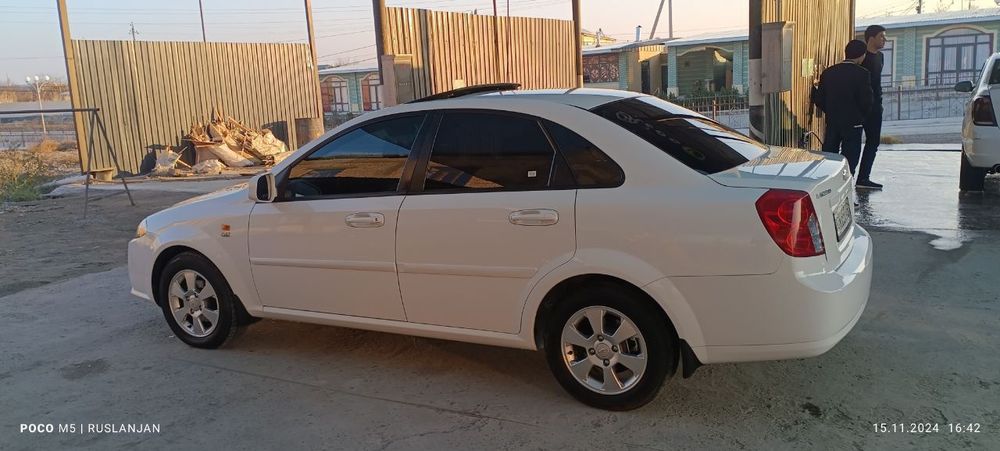 Срочно продаётся chevrolet жентра 2023