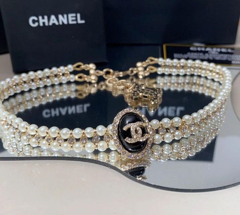 CHANEL колие обеци
