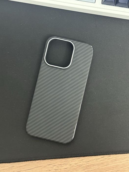 Чехол для iphone 16 pro, оригинал