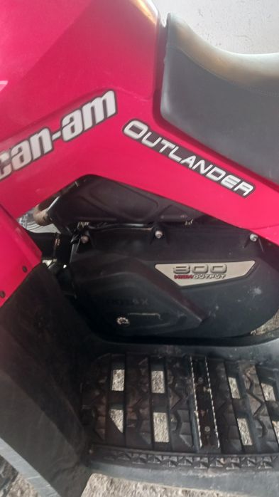 Can-am Outlander  800 XT