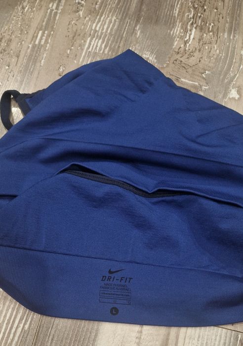 Спортно бюстие Nike оригинално